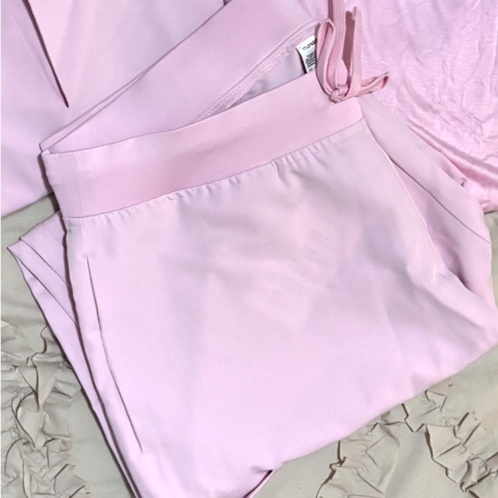 NWTS MANDALA Women's Scrub Set Misty Rose - Picture 4 of 4